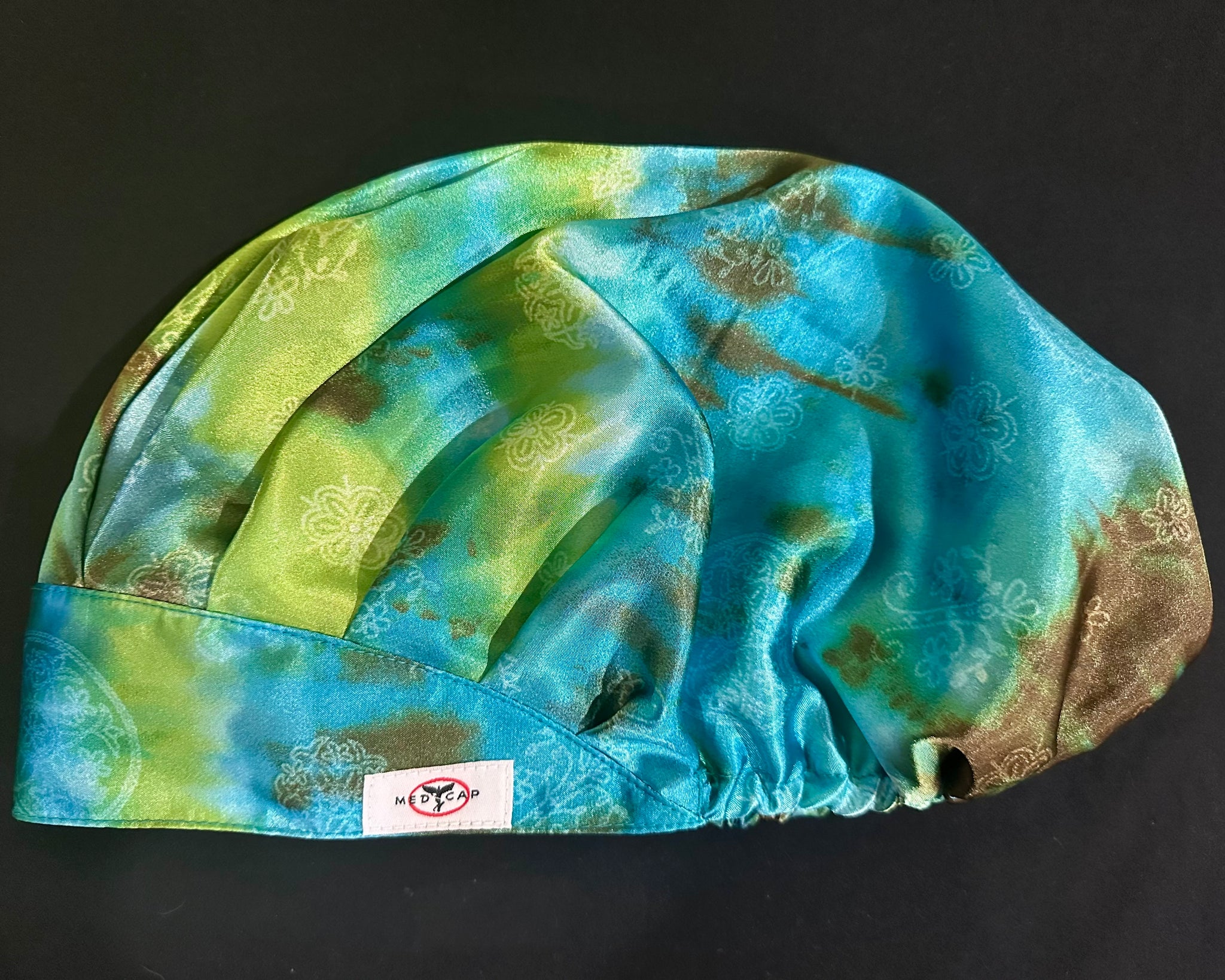 Medallion Satin Pleated Scrub Hat