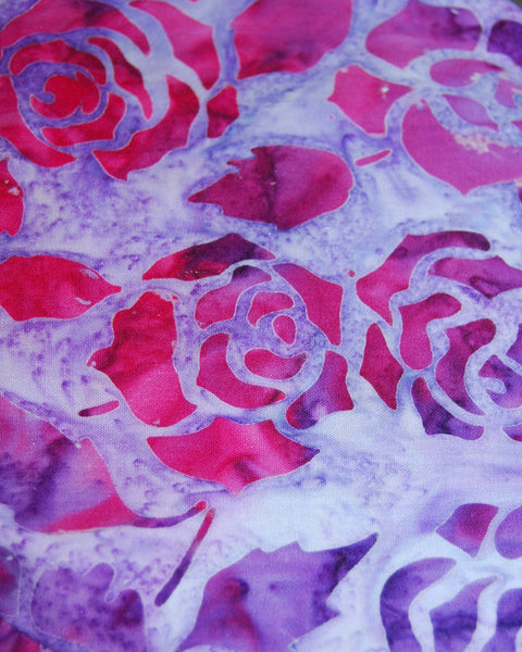 Rose Bouquet Silhouette Satin Tie Scrub Hat
